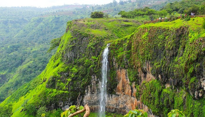 Kate’s Point Mahabaleshwar viewpoint overlooking Krishna Valley and Dhom Dam